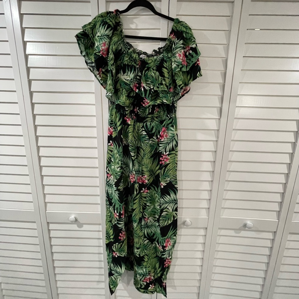 Off the shoulder tropical jumpsuit